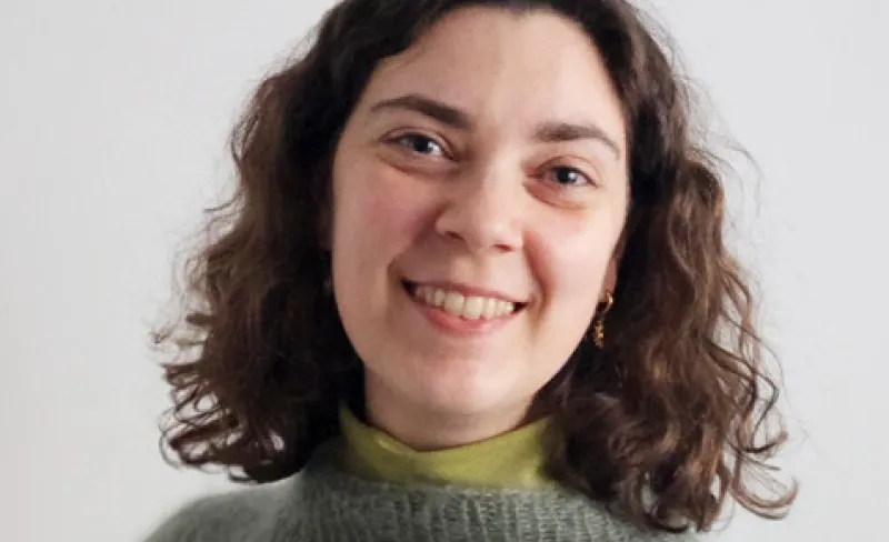 mujer sonriente
