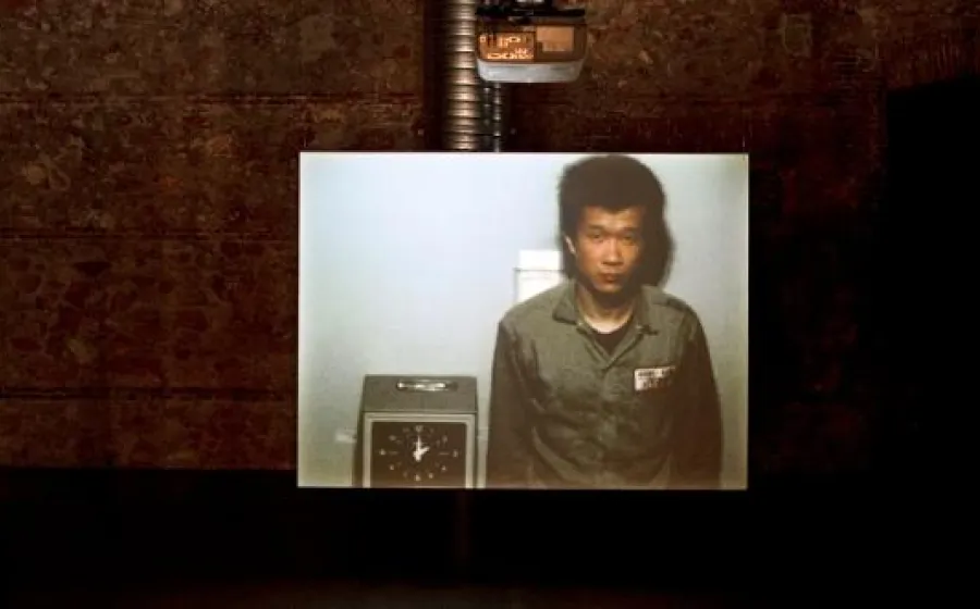 Tehching Hsieh. Performance de un año, 1980-1981 (Pieza del reloj de control) Matadero Madrid
