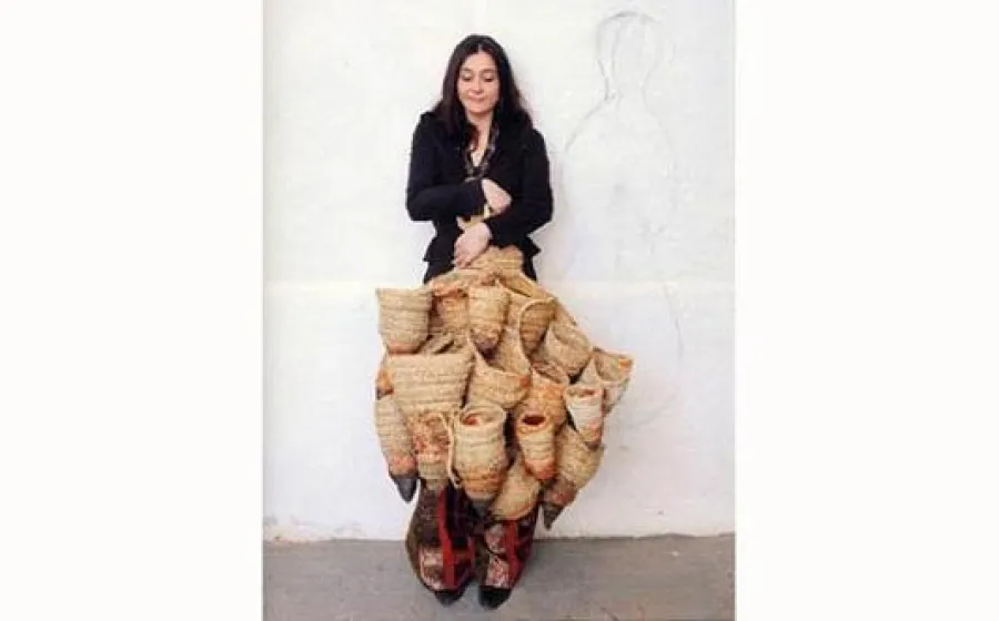 TALLER ARTÍSTICO: LA MUJER Y EL LABERINTO