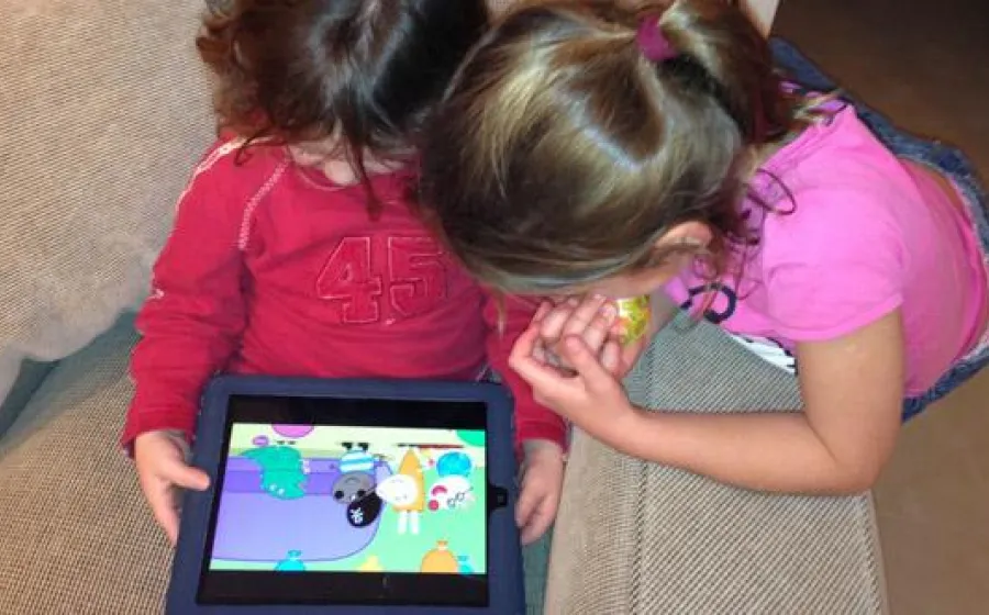 DIGITAL KIDS I