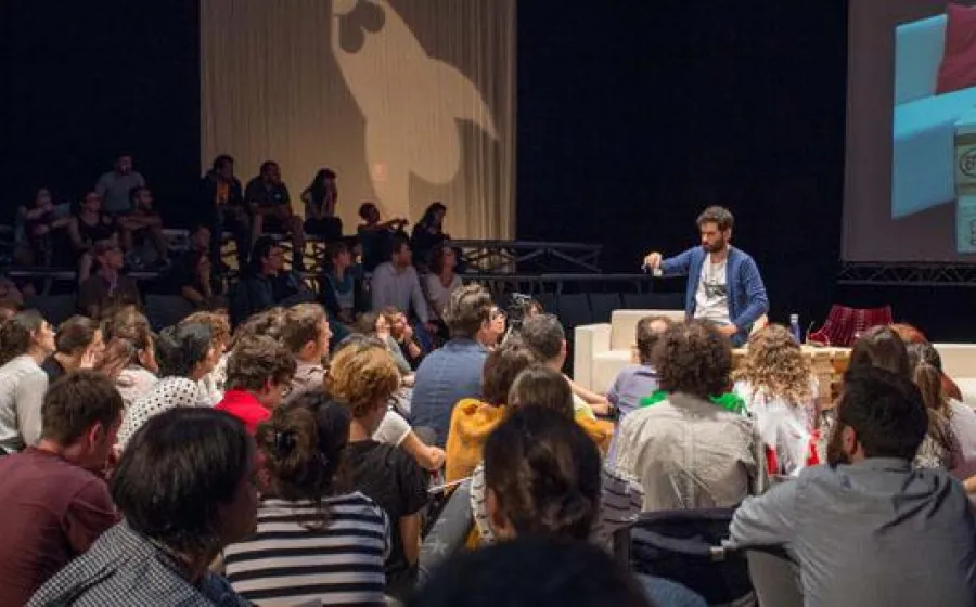ESPACIOS DE ENCUENTRO, ESPACIOS DE COMUNIDAD