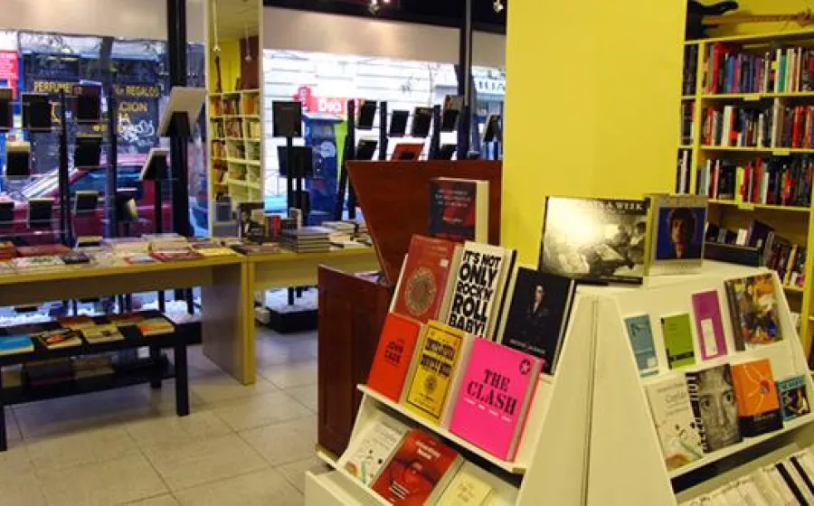 FERIA FUGAZ: EL PODER DE LAS CANCIONES