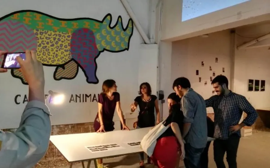 LA AUTOGESTIÓN EN EL ARTE CONTEMPORÁNEO