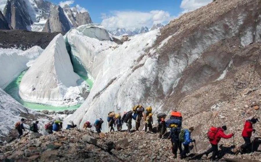K2. TOCANDO EL CIELO 