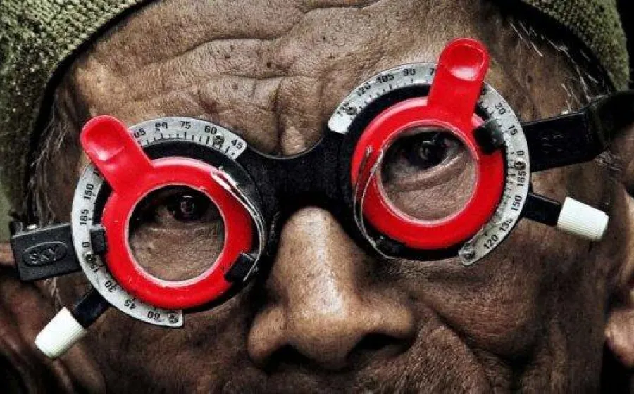 LA MIRADA DEL SILENCIO (THE LOOK OF SILENCE)