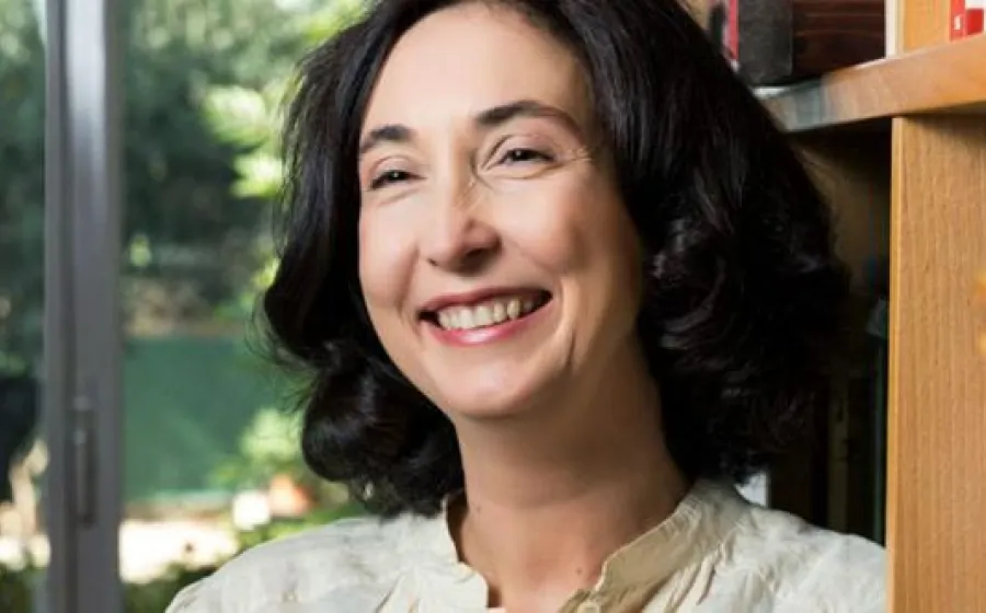 Carlota Lobo