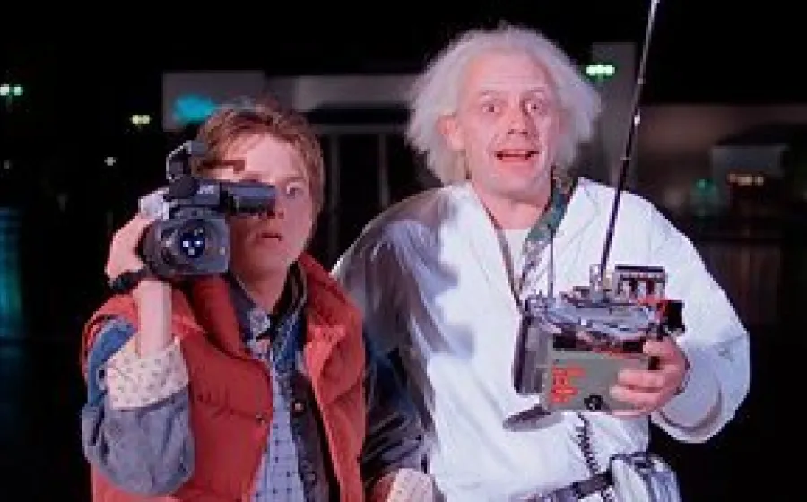 REGRESO AL FUTURO
