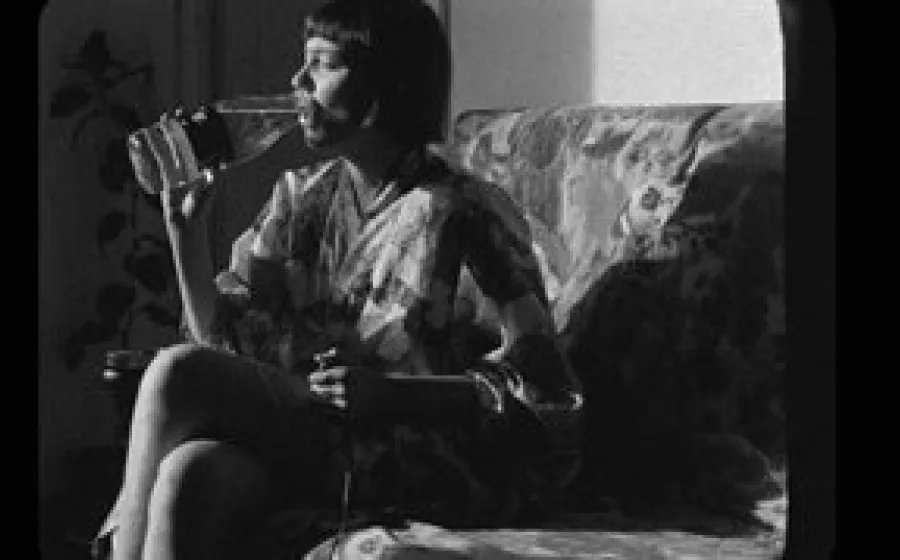 THE VIOLIN PLAYER / NUESTRA AMIGA LA LUNA