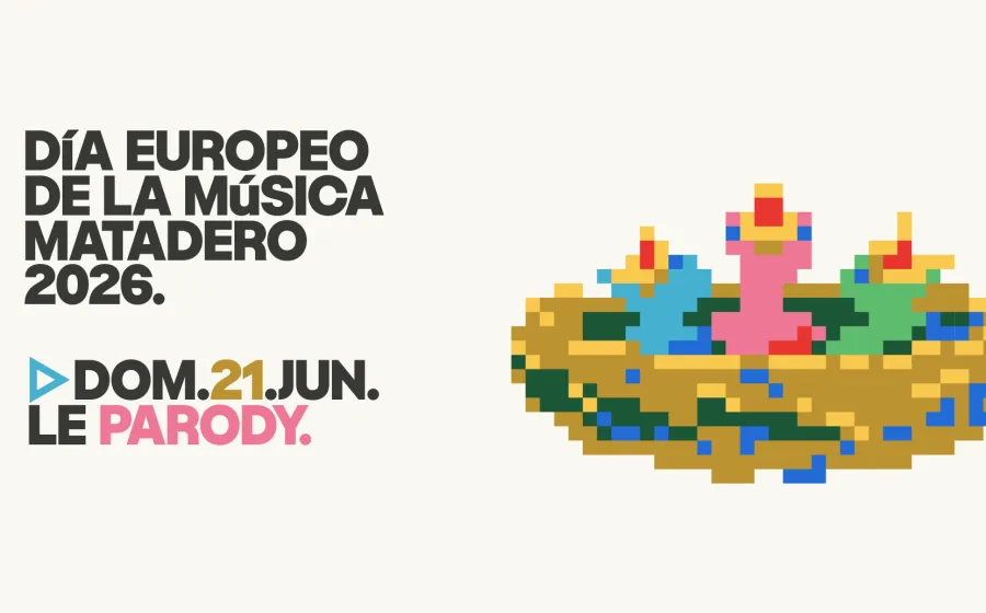 Cartel DEMM26 con ilustracion de pollitos pixelados