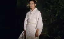 Mujer japonesa en kimono