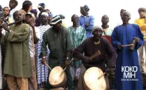 KOKOMIH, EL ECO DEL BARRANCO