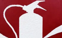 EN CASO DE EMERGENCIA, USA TU IMAGINACIÓN