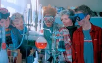 DAS FLIEGENDE KLASSENZIMMER (EL AULA VOLADORA)