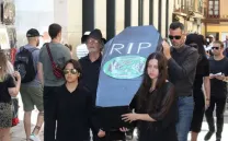 EXTINCTION REBELLION