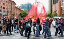 13 HORAS DE REBELIÓN