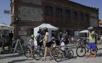 INAUGURACION CON B DE BICI