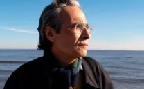 DECILE A MARIO QUE NO VUELVA