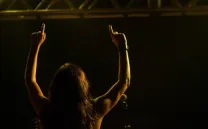 MUJER Y EMPRENDIMIENTO EN LA INDUSTRIA DE LA MÚSICA