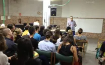 ¿QUÉ HAGO YO AQUÍ?