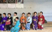 GESTIÓN DE LA IMAGEN Y ACTIVIDAD COMERCIAL EN EL MUSEO