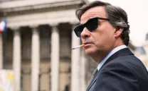 EL HOMBRE DE LAS MIL CARAS