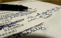 LEER ENTRE IMÁGENES