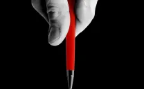 MANOS ARRIBA, ESTO ES UN CONTRATO