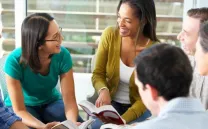 CLUB DE LECTURA Y PASEO LITERARIO