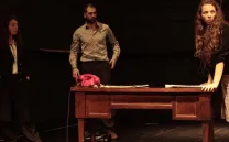 ¡QUIETO TODO EL MUNDO!