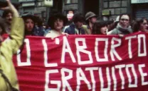 5000 FEMINISMOS + VOGLIAMO ANCHE LE ROSE