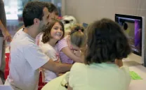 Trío de AsES: Álbum, Apps, Arte…