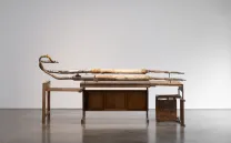 Mesa en espacio diáfano